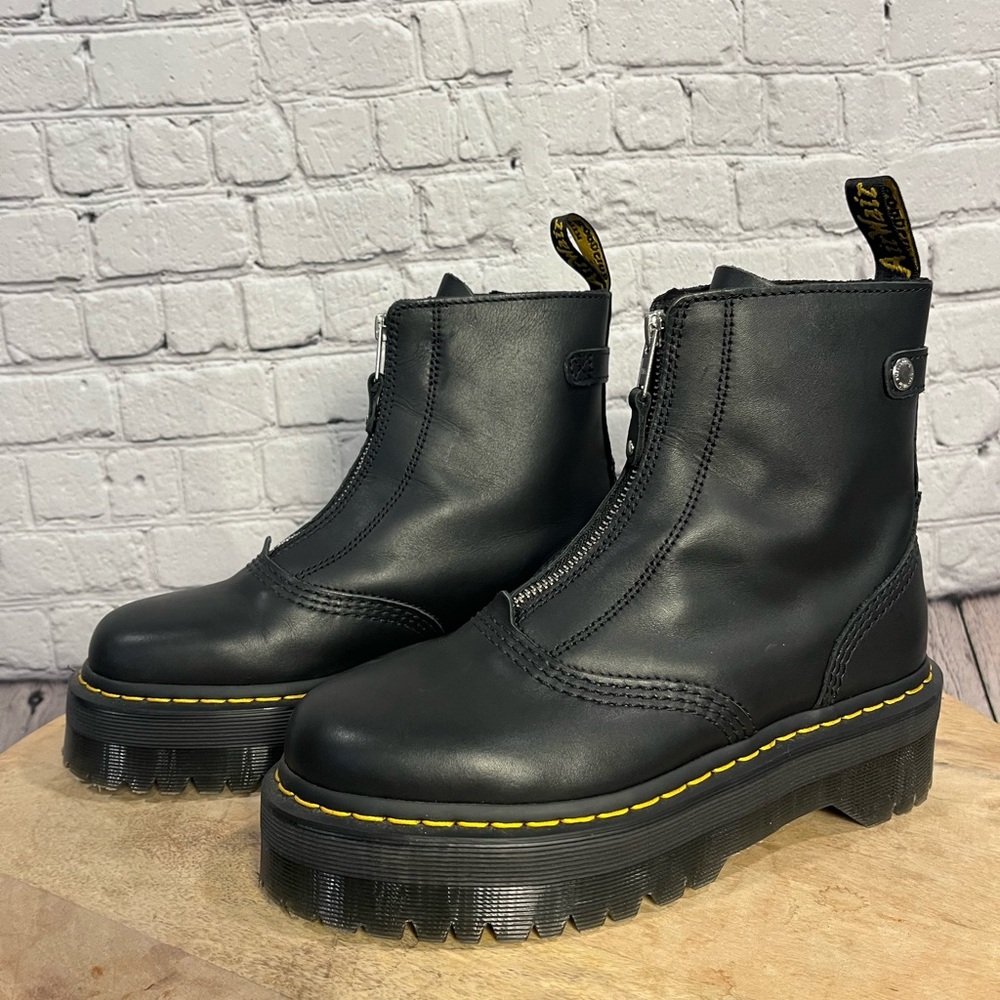 SOL***Dr. Martens Women's Jetta Platform Boots 39 - Picture 6 of 9
